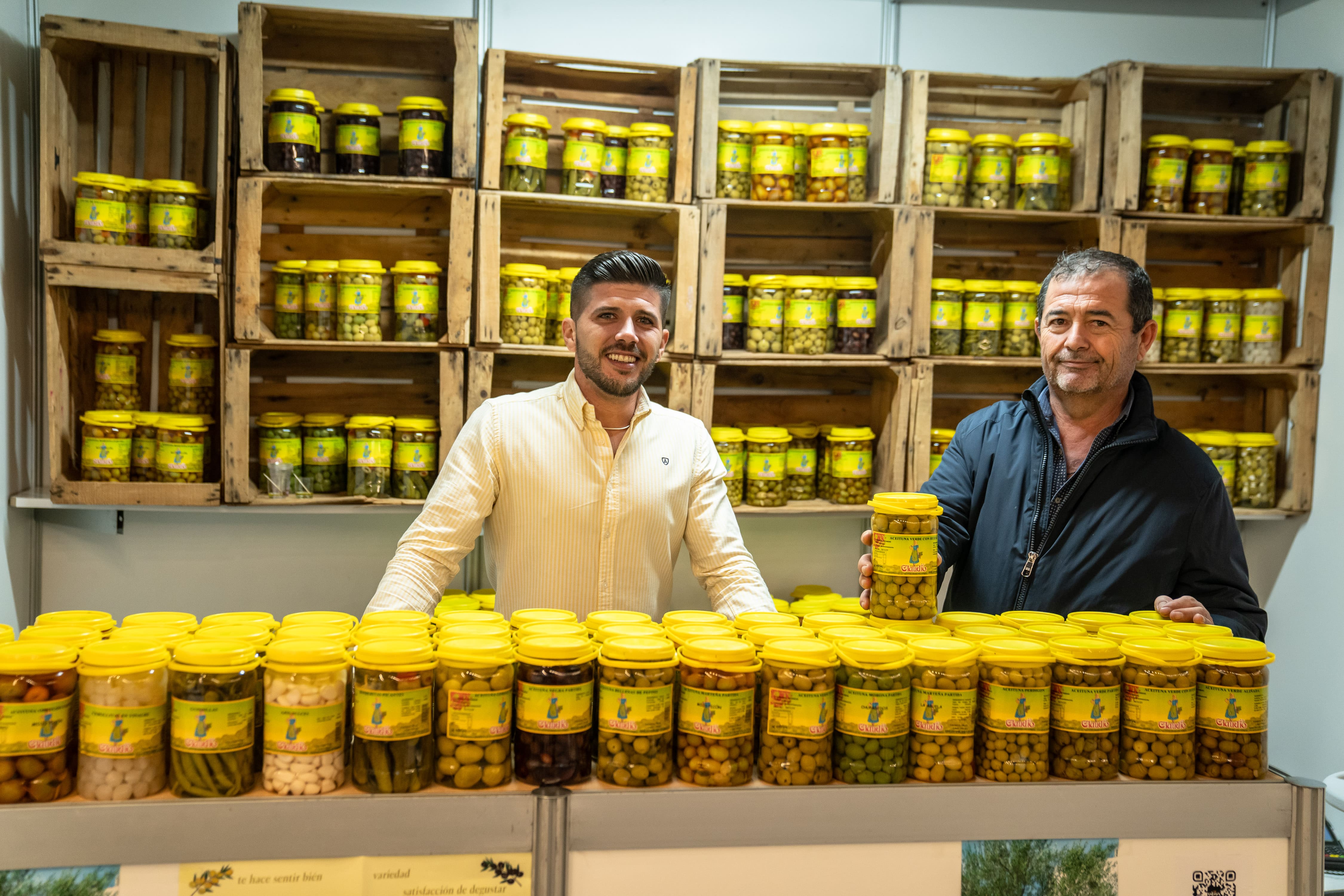 feria sabores almeria navidad aceitunas encurtidos claudio