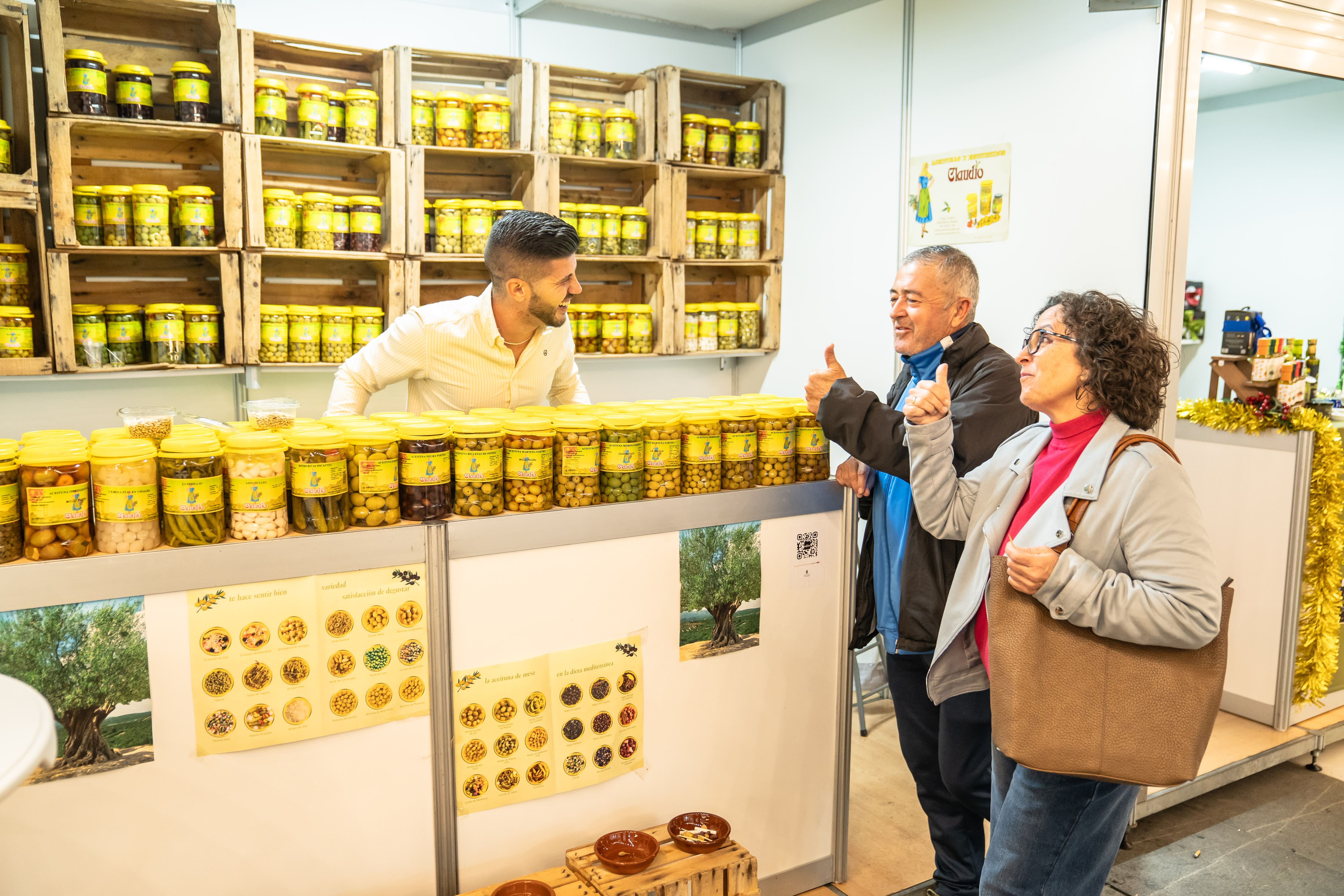 feria sabores almeria navidad aceitunas encurtidos claudio