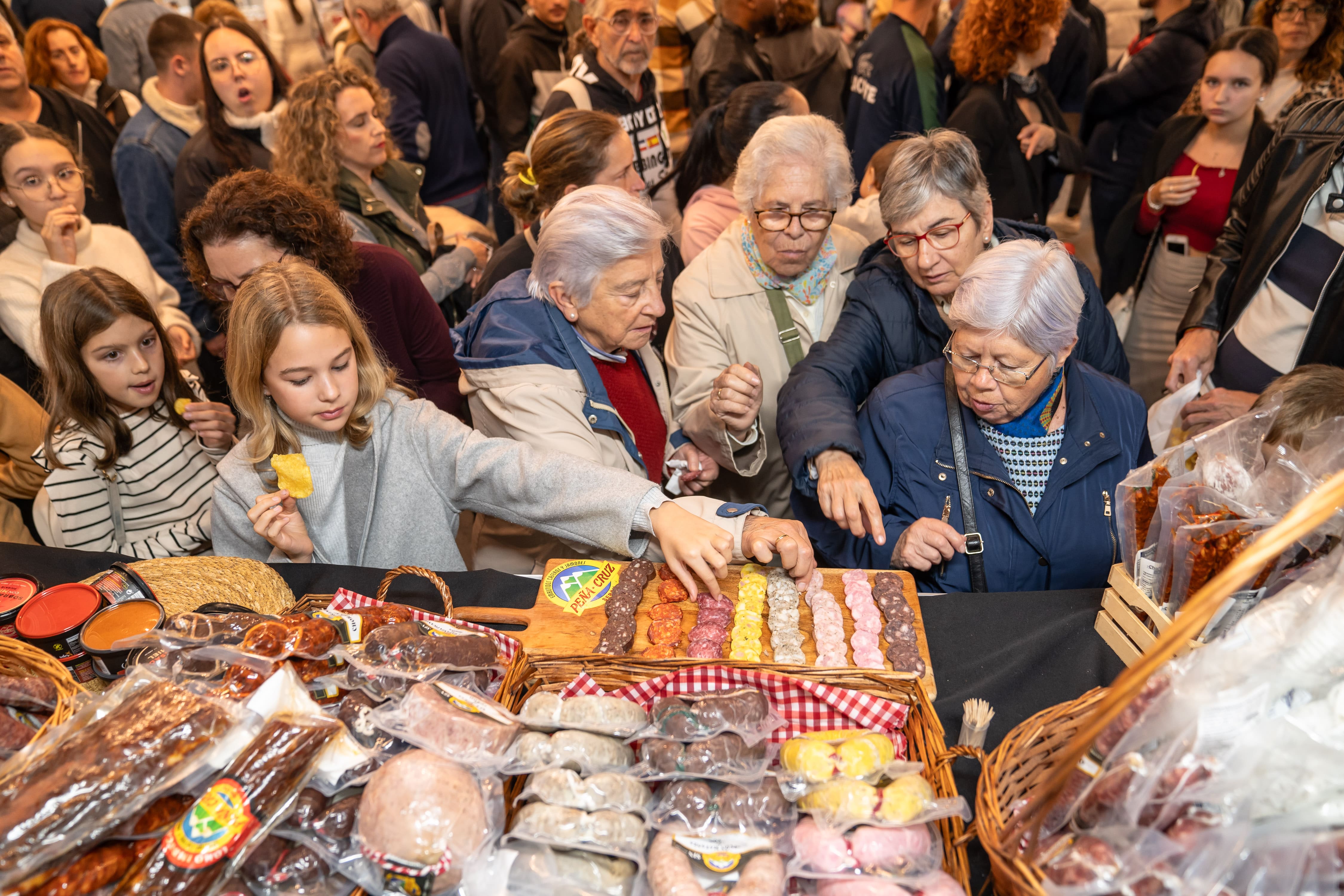 FERIA SABORES ALMERIA NAVIDAD EMBUTIDOS PEÑA CRUZ