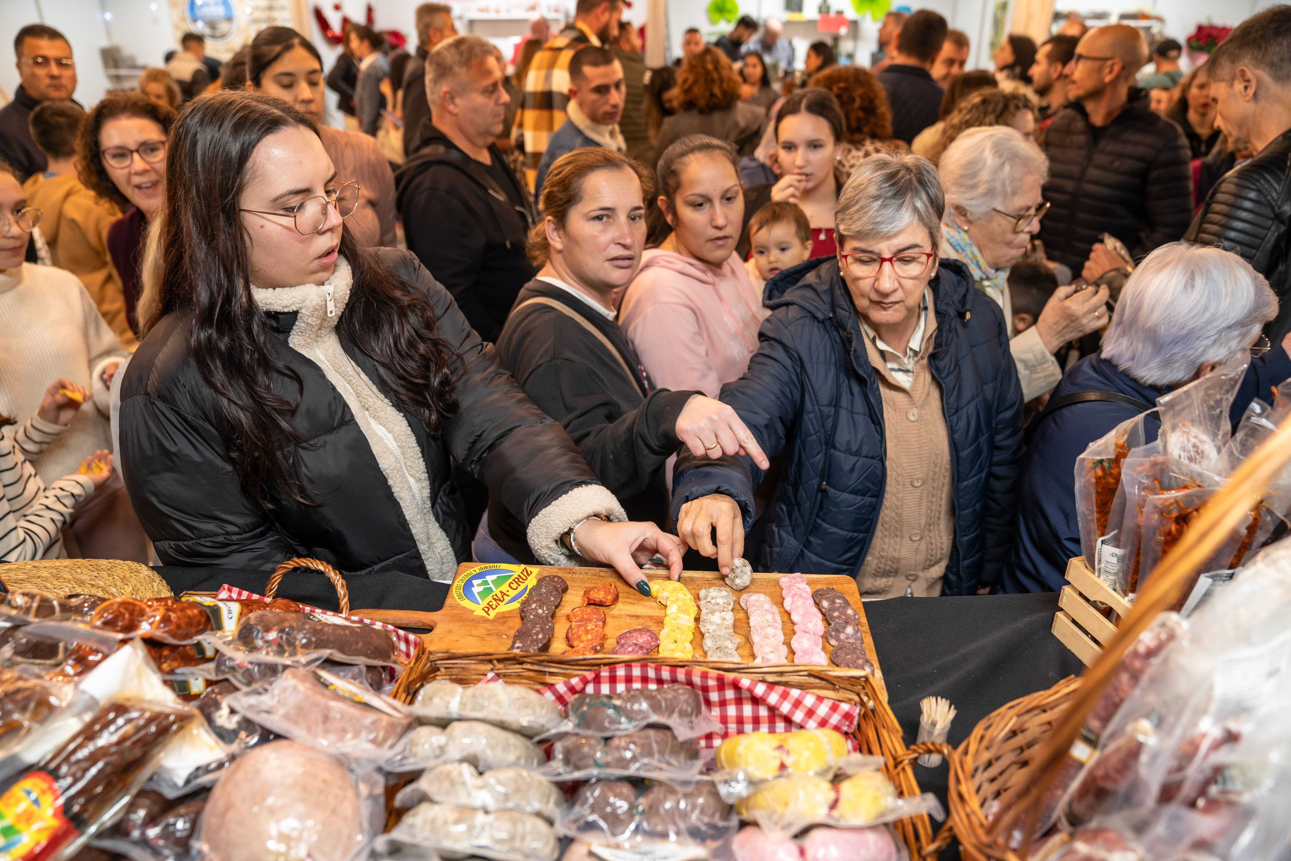 FERIA SABORES ALMERIA NAVIDAD EMBUTIDOS PEÑA CRUZ