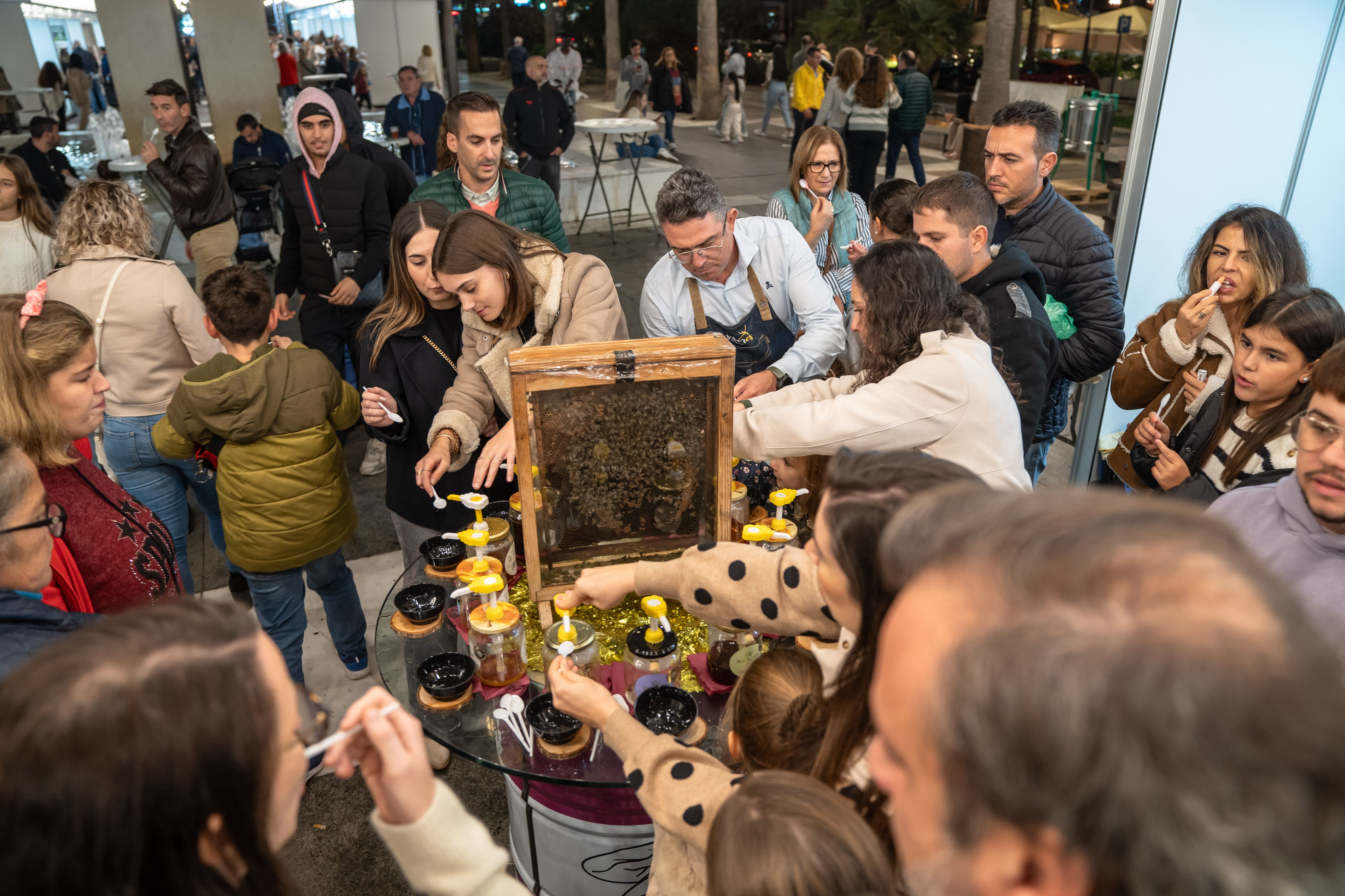 FERIA SABORES ALMERIA NAVIDAD MIEL SIERRA FILABRES